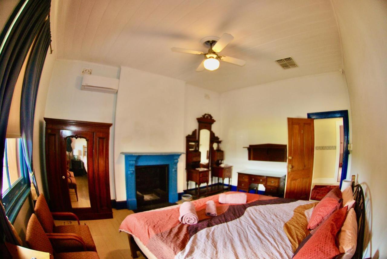Historic Star Lodge And Station Masters House Narrandera Szoba fotó